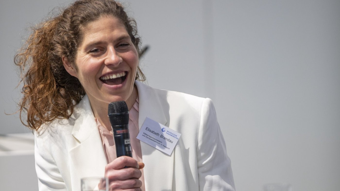 Elisabeth Brandau beim Vortrag, Bayerischer Handwerkstag